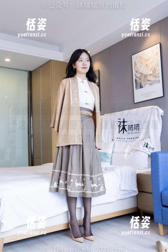 BoBoSocks袜啵啵 - 不看就亏大了，稚予这款OL制服美图下载，准确来说是发现美的宝典呐。