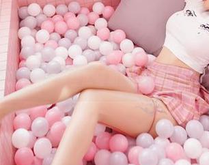 Feilin嗲囡囡 - 龙女宝宝的红裙精选，裙摆爱情的集结号！