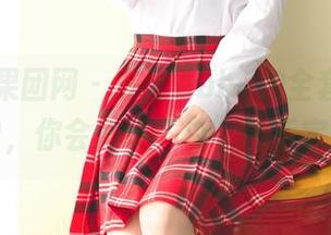 GIRLT果团网 - 在甜Abby的全套白丝图集中，你会发现“白”的新定义。