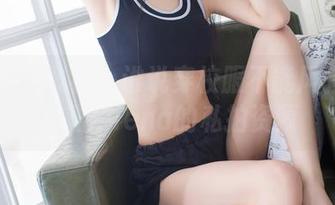 IMiss爱蜜社 - 谁说穿校服不能风骚？来看莉娜lena的私拍资源