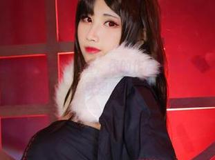 图片中的网袜光辉：KaYa萱，你的作品唤起了我多少不靠谱的联想啊！