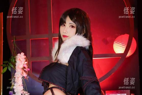 图片中的网袜光辉：KaYa萱，你的作品唤起了我多少不靠谱的联想啊！