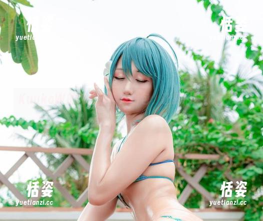 KuukoW的娜维娅高清图包，让我心里不自觉发痒。