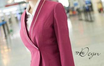 QingDouKe青豆客 - 泳池边的莫晓茜sunny——精选写真集，直击你内心的悸动