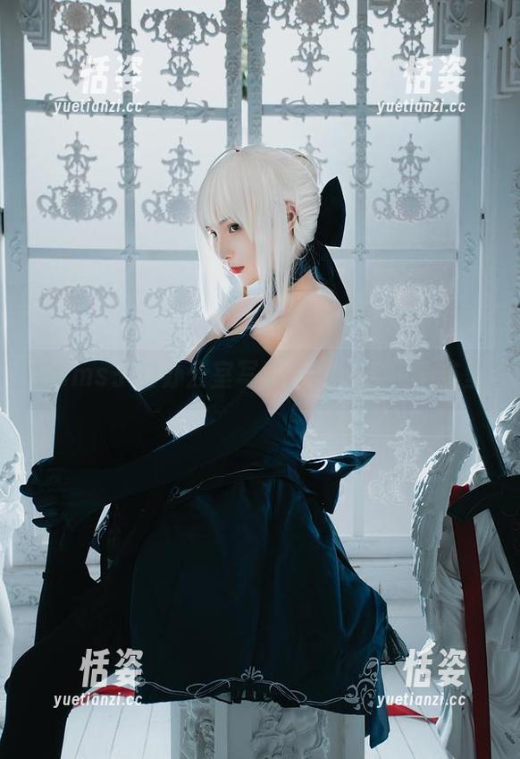 Vams子 Vams子的办公室写真,福利全在细节里
