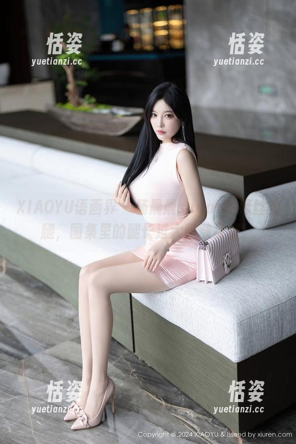 XIAOYU语画界-杨晨晨sugar XIAOYU语画界 - 杨晨晨sugar的黑丝美腿,图集里的腿长过大腿健身房!