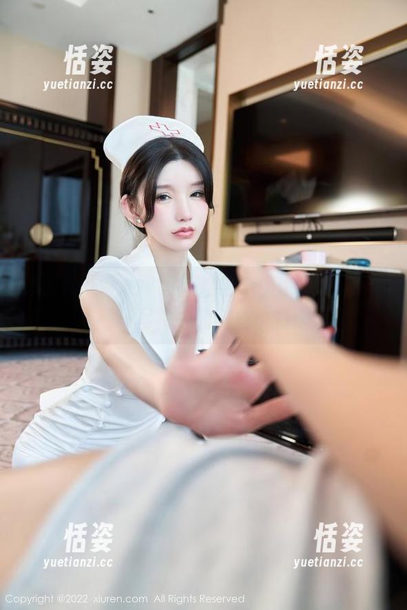 Xiuren秀人网 - 姐姐与Candy糖糖的魔法——写真中的那些小打趣。
