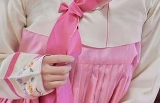 Xiuren秀人网 - 在线Suki_baby女孩：不只是图片，还有无尽的灵魂问候！