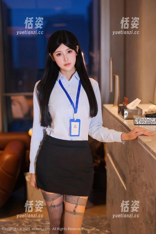 Xiuren秀人网 - 来“千夜未来”写真全集，看她的“裸足”是如何逆风翻盘的