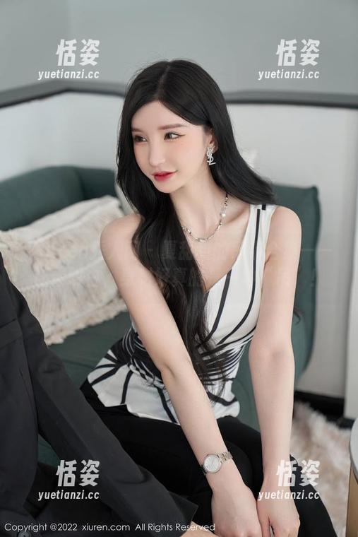 Xiuren秀人网 - 夏甜甜的吊带合集——让你明白，身材好真的是一种“吊”！