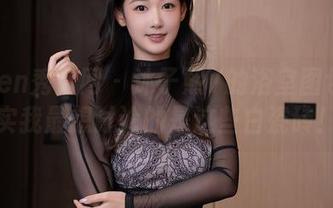 Xiuren秀人网 - 沐子熙V的浴室图包：其实我最想讨论的是这些白瓷砖！