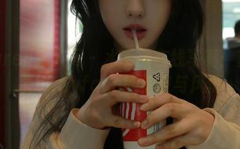 Xiuren秀人网 - 水手服在线写真：苏小曼babyface的俏皮与风情