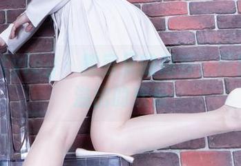 beautyleg - 教室里的赵芸，原图在线溢出的欢乐