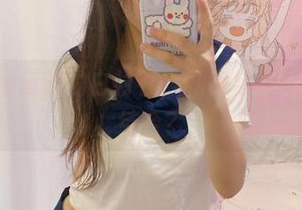 usejan蓝蓝的白衬衫，私房与不私的完美结合？