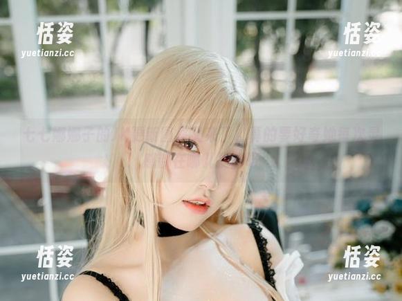 七七娜娜子的JK更新图集又来了，真的要好奇她每次灵感都在哪儿找的呀