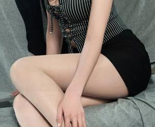丽柜 - 作品更新！美美继续甜蜜发射，整颗心都要融化了。