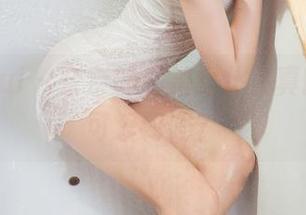 丽柜ligui - 奈奈的私拍女仆，真的是...好可爱好吗？