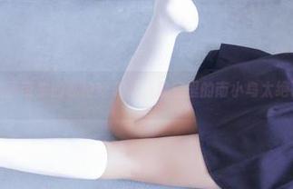 兔玩映画带来的私拍新资源，教室里的南小鸟太绝了吧！