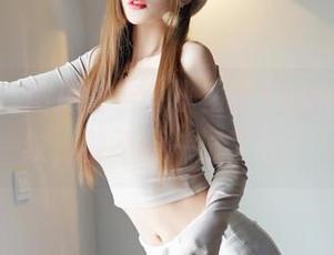 嗲囡囡 - 图库警告：小蛮妖Yummy的豹纹，要不要一试下载？