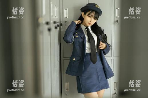 瑜伽原图和我家失眠小宁的拼搏史：看着太舒服，真想赖床！