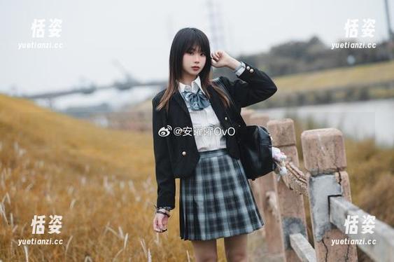 安曜曜的教室2，这组照片有多少高分是从颜值里考出来的？