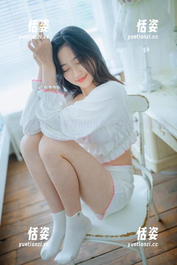 一发图包，年年Nnian女王教你如何把日常变得不那么普通。