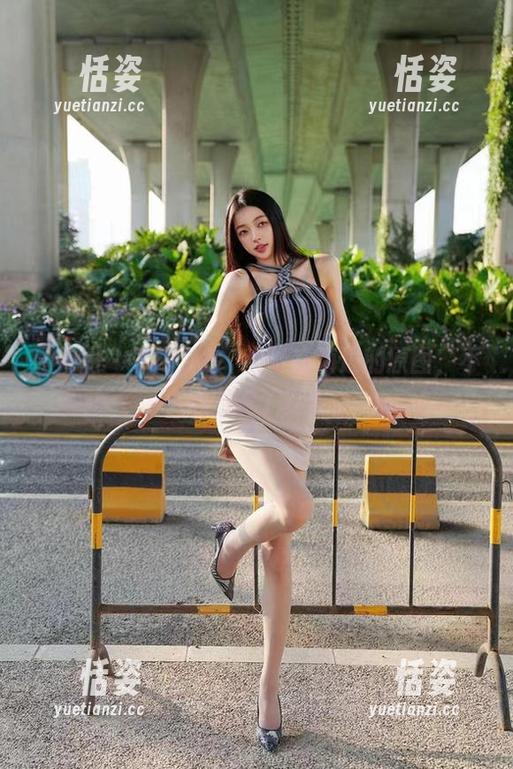 微密圈 - 看吧，徐珺大哥在海边的原图，不小心邂逅了夏天。