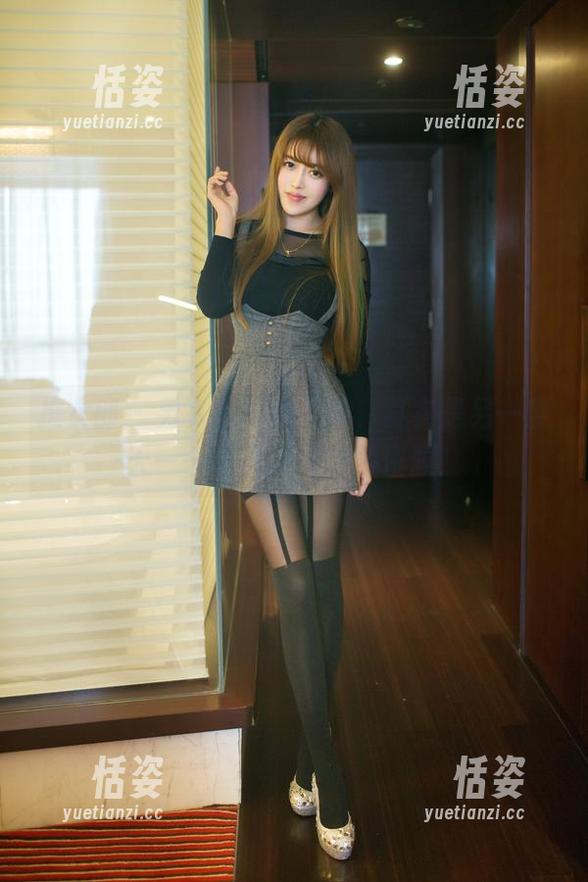 推女郎 - 男人的眼中礼服，其实是另一番天——点击获取吻熙资源！