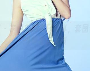 推女郎 - 李丽莎的夏日写真，套图像是编排得完美无瑕