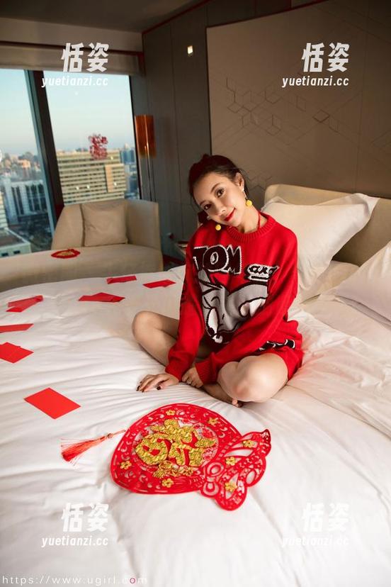 微密圈 - 牛仔裤帮你拉回年轻，果儿Victoria无圣光闪耀街头，别遮挡！