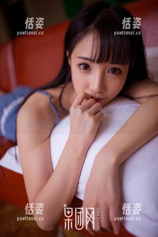 果团网 - 王语纯的浴室，居然把私房原图拍得如此惹火，让我直呼过瘾！