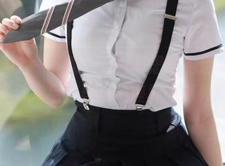 模范学院 - 下载SiByl李思宁的运动美图，是看完后立马想找座椅的那种吗？