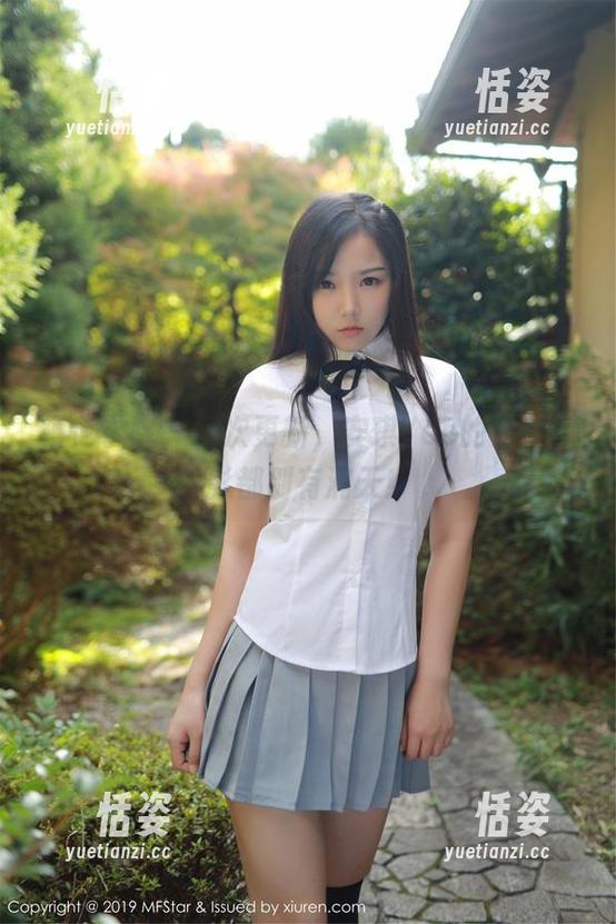 模范学院 - 每次更新，安琪Yee的少女幻影都别有洞天！