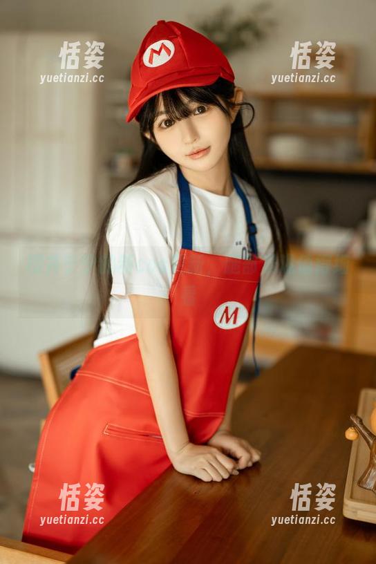 樱井宁宁的新cos更新，腿部景观值得细看