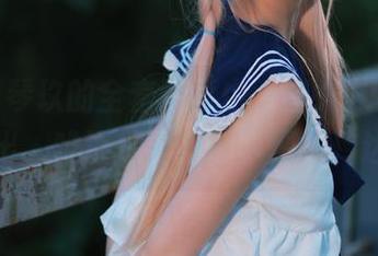 当清青琴玖的全套写真中，星光从她眼里溢出，难道是要把心事悄悄传达？