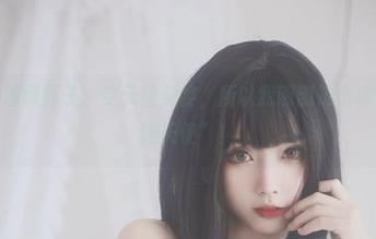 图片中的清颜颜子：这天使身姿，所以我刚刚准备称她为“长腿天使”！