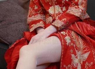 微密圈 - 最新写真，白龙猫女的珠光袜你绝对不想错过！