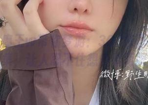 眼酱大魔王w带你梦游：30d灰蕾丝胖次全集，让人忍不住想多看两眼。