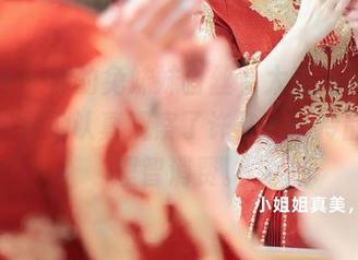 秀人网 - 你的兔妹妹白丝，太高清了，让我不自觉地认真观察了许久——冷静点，理智消费。