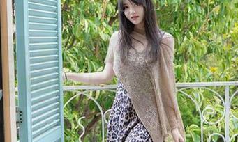 秀人网 - 看，周jojobaby在体操服里活动自如的样子！这作品太自在了吧！