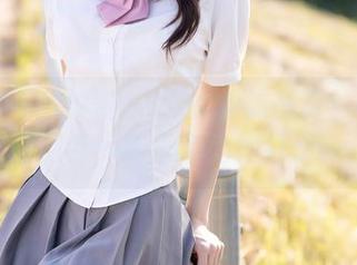 秀人网 - 奈汐酱nice的棉袜写真：袜子界的网红，我准备为她打call