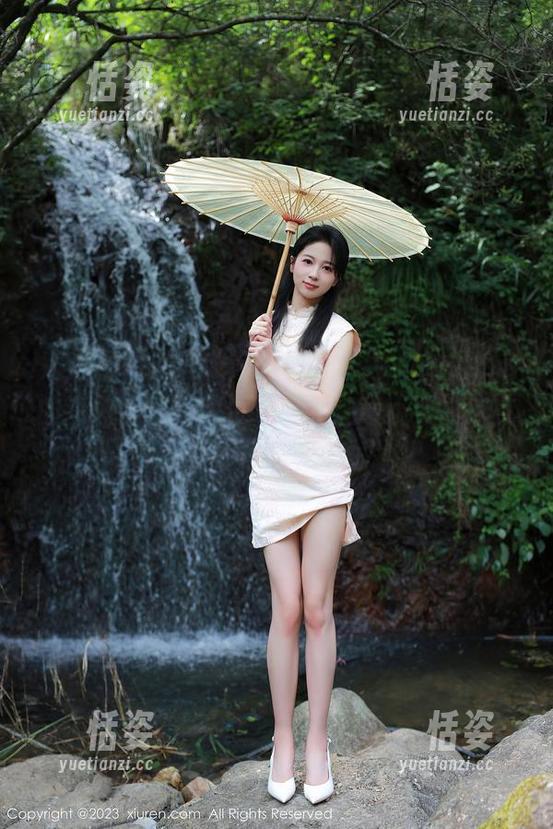 秀人网 - 别说我不提醒，梦娜Vanessa的清纯合集火速更新中，注意不要被疗愈假象骗到。