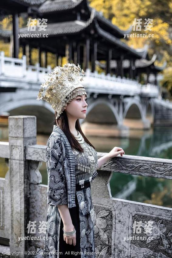 秀人网 - 彼时的修女，今天的艾栗栗栗栗栗栗吖，私房照片里的绝妙转变！