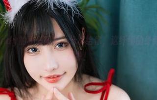 糖果果Candy的秘书图集：分享给你，这纤细的身影请你自行想象！