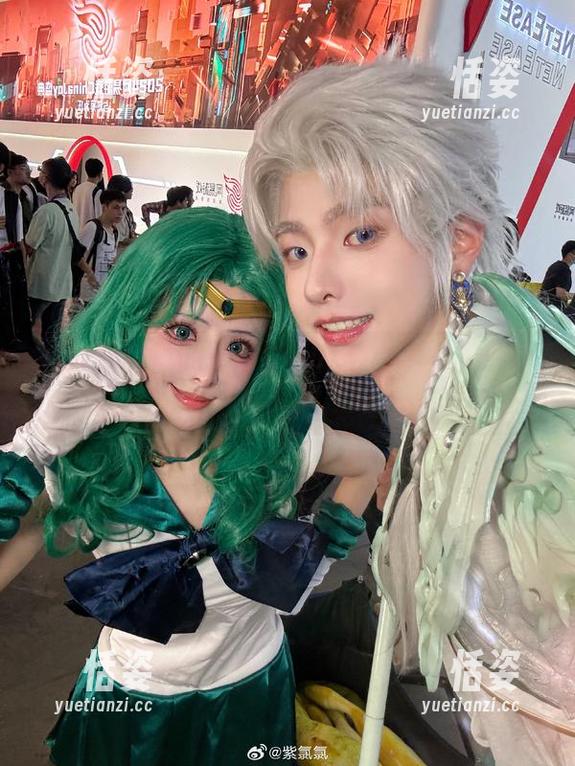 一波紫氯氯的比基尼作品集：看久了我都有点热了！