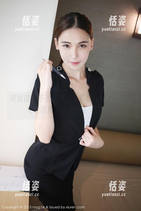 美媛馆-Barbie可儿 美媛馆 - 不止保暖,分享Barbie可儿的毛衣图库,让你的冬天开窍!