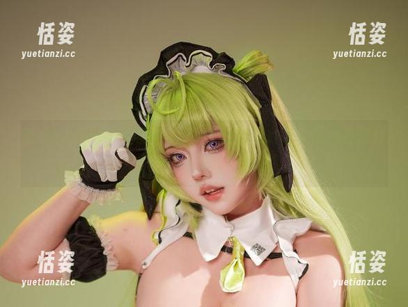 菌烨tako这身爱宕赛车服，cos效果炸裂，图片看得我直呼“这才是速度与激情”！