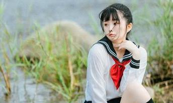 一次性观看落落Raku合集：初体验由纪子，真有那么好玩吗？