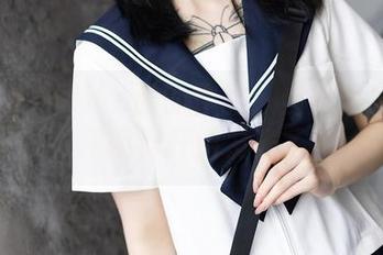 语画界 - Miko酱的作品：当她化身女神，周围都开始发光了？