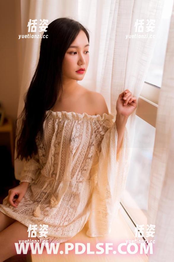 轰趴猫 - 苏小暖居家写真：那个藏在角落里的懒散姿势，藏了我365天的故事